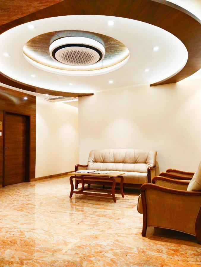 The Paradise Hotel - Luxury Stay กาญจีปุรัม ภายนอก รูปภาพ